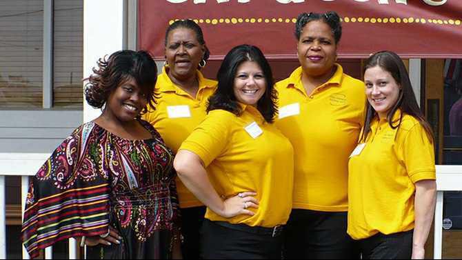 New-Chamber-Members-Oct-3-2012---Four-Seasons-Turnkey-LLC-Eleanor-Ladd-Stephanie-Dillard-Destiny-Rollins-Glenda-Current-NonStop-Entertainment-USA-Catina-Stewart-002